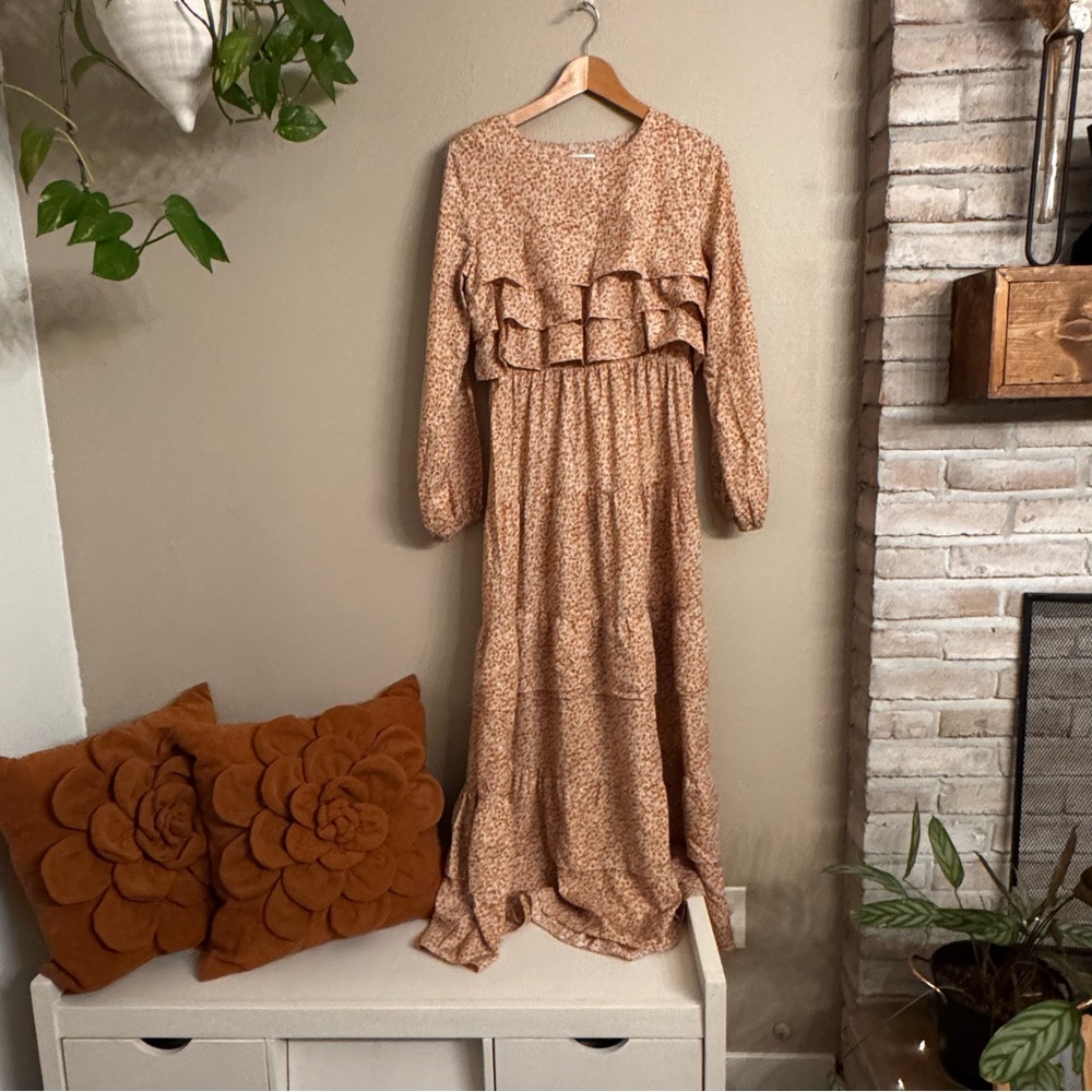 VEILED COLLECTION Floral Long‎ Sleeve Maxi Dress
